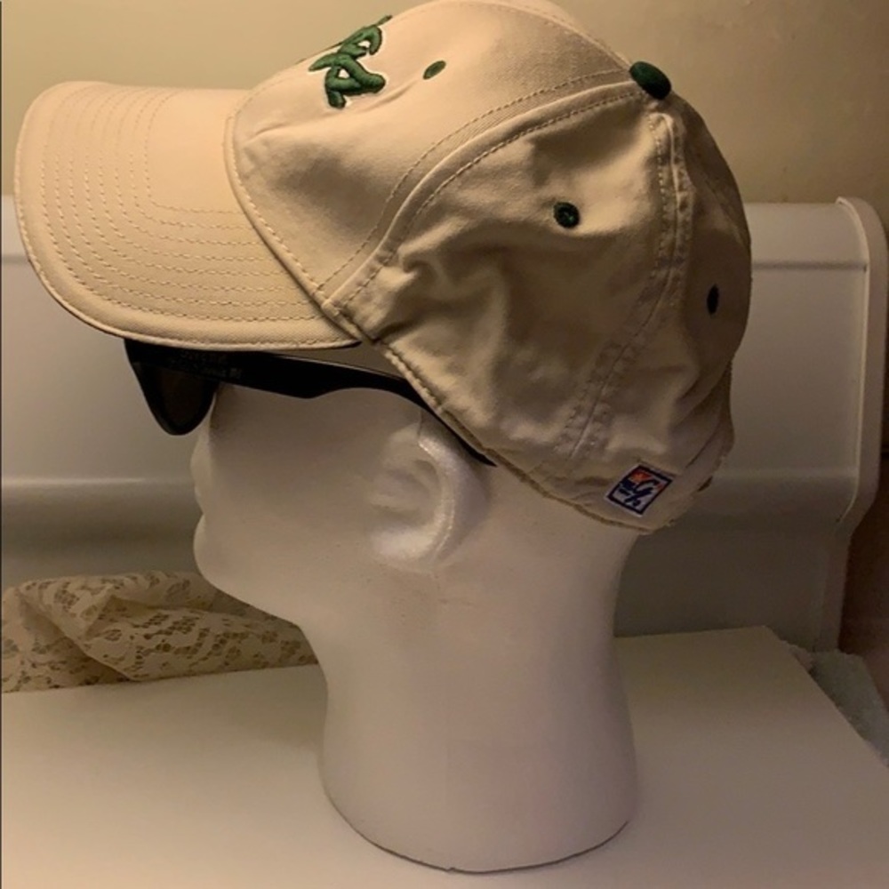 Jags Cap Pre Owned - Picture 3 of 6